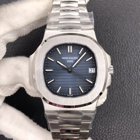 Patek Philippe Nautilus 5711/1A 010(40mm)