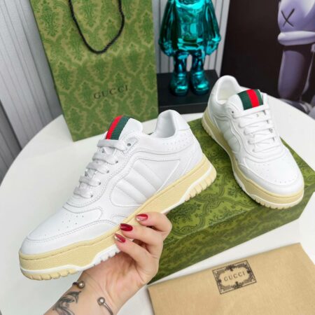 Gucci shoe